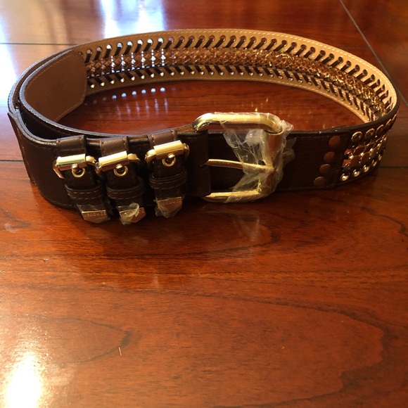 NIB VERSACE BELT 34 inches. 40 inch total length. - Picture 2 of 8